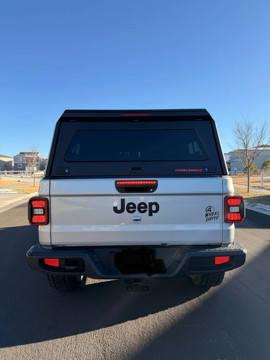 Jeep Gladiator with an Overlandico Panorama topper