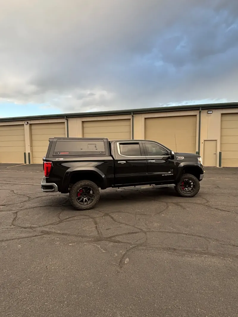 Chevy / GMC Silverado / Sierra 1500/2500 with an Overlandico Panorama topper